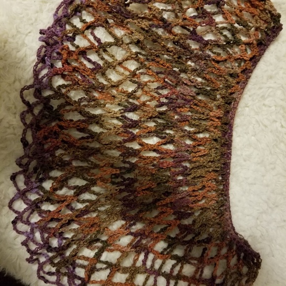 Muticolor Fall poncho - Picture 2 of 2